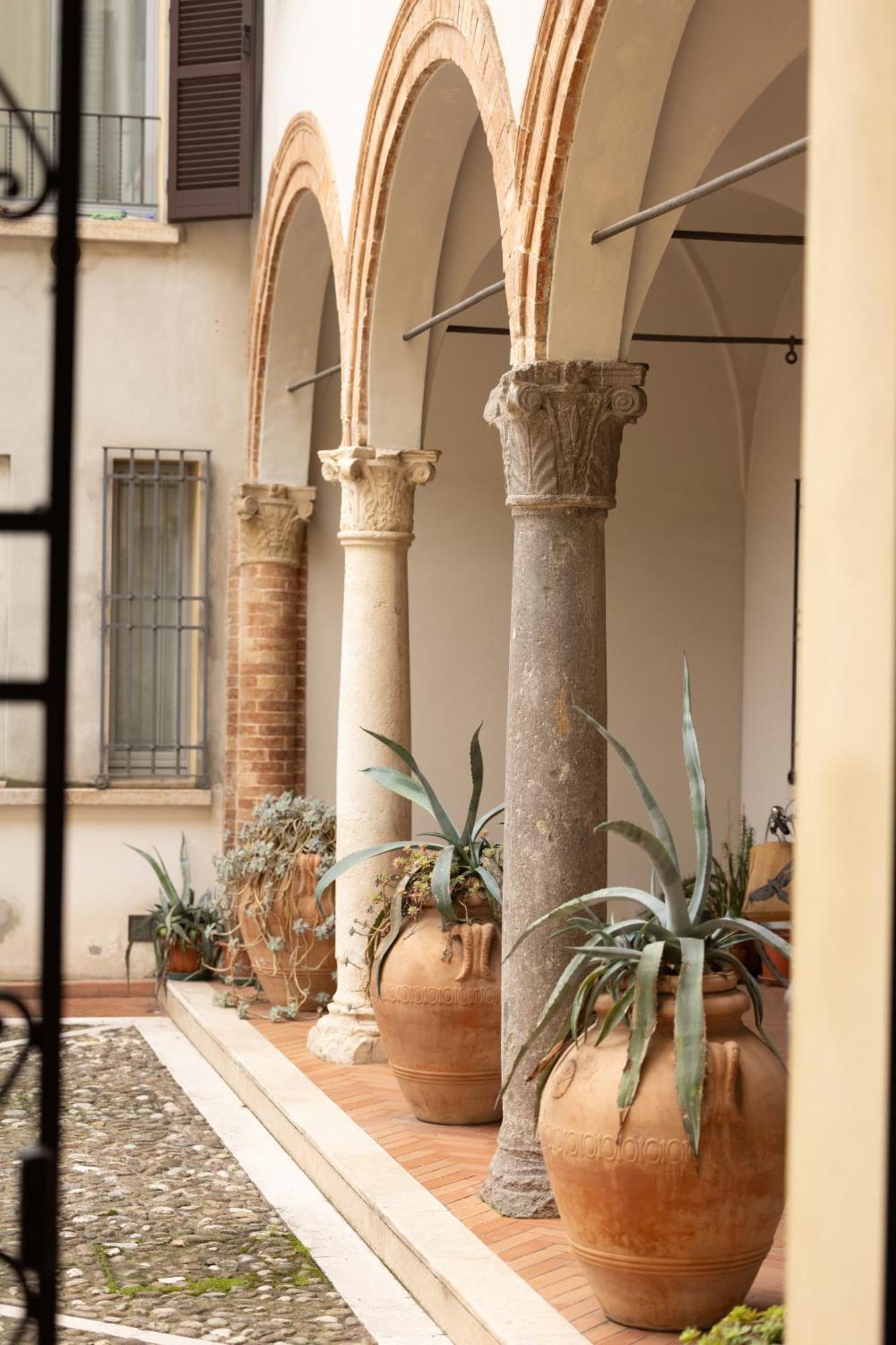 Casa Petrucci Centro Storico Apartment Forli Exterior photo